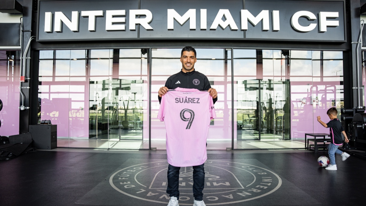 luis-suarez-to-reunite-with-former-barcelona-teammate-lionel-messi-as-inter-miami-signs-uruguayan-striker